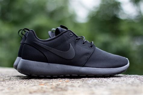 nike roshe run herren preis|nike roshe run triple black.